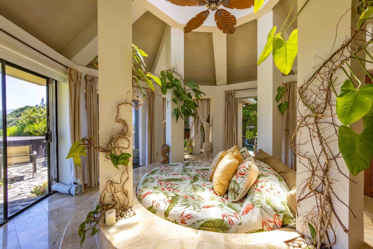 Hale Akua Garden Farm & Eco-Retreat, Maui
