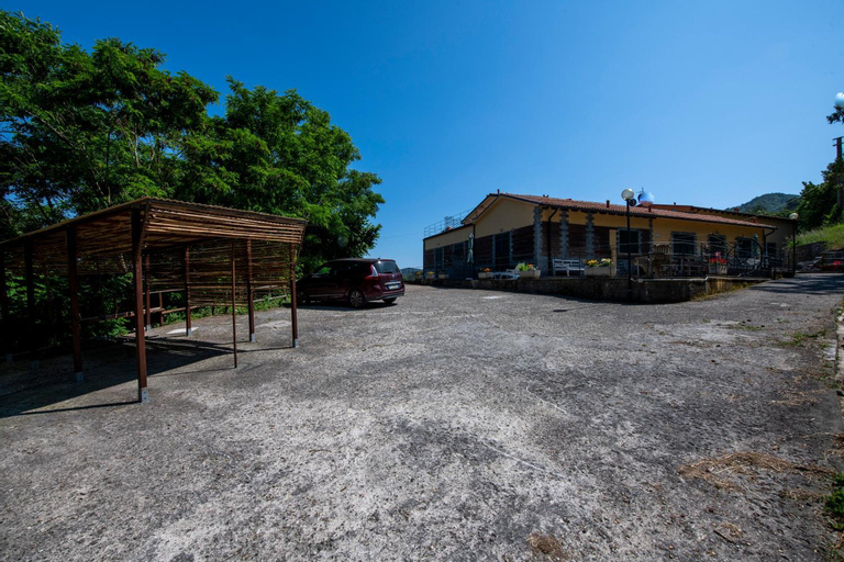 Exterior & Views 1, 203 - Camera The Cherry House, con giardino e Piscina, La Spezia