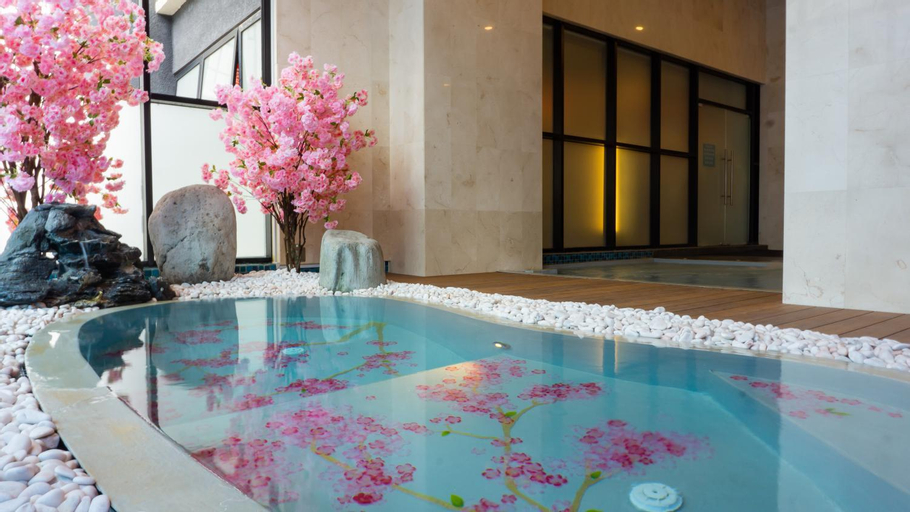 Swimming Pool 17