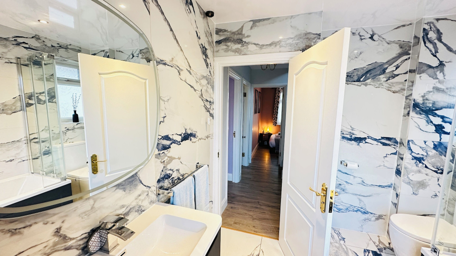 Bathroom 3, Greatwest House, London