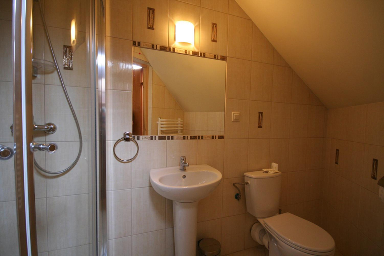 Bathroom, Zajazd pod Chmurka, Nowy Targ