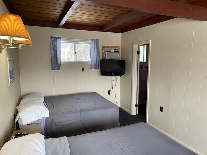 Bedroom 2, Villa Moderne Motel, Charlevoix