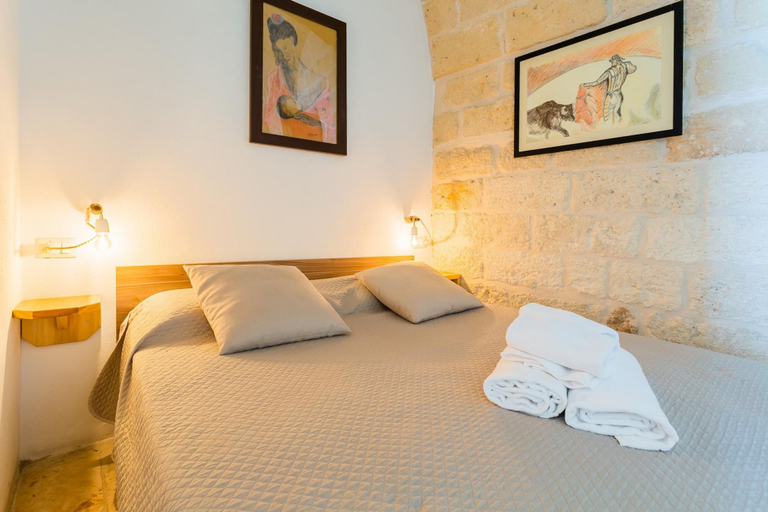 Room 2, Dim s Apartments by Wonderful Italy - Room1, Bari