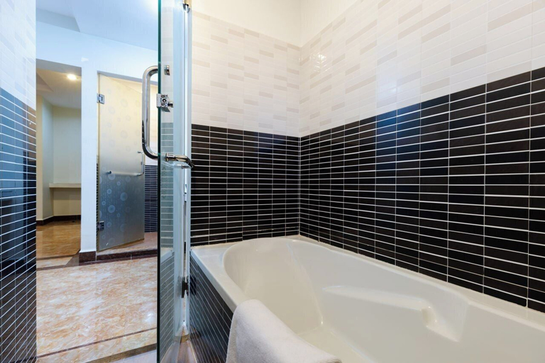 Bathroom 4, Siem Reap Comfort Boutique, Siem Reap