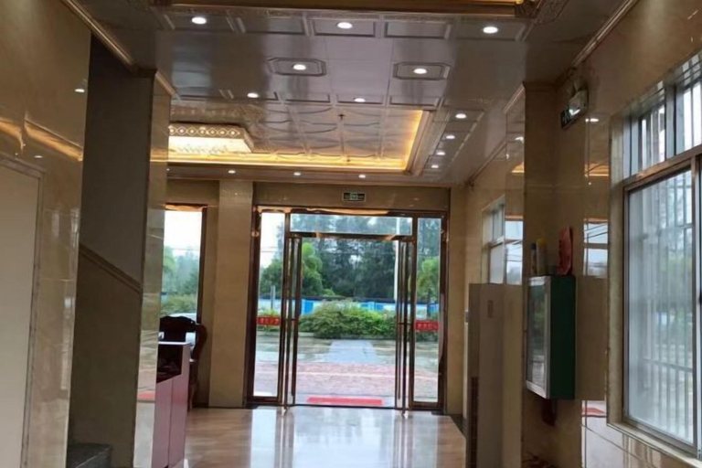 Others 4, Dongxing Qianghua Business Hotel, Fangchenggang