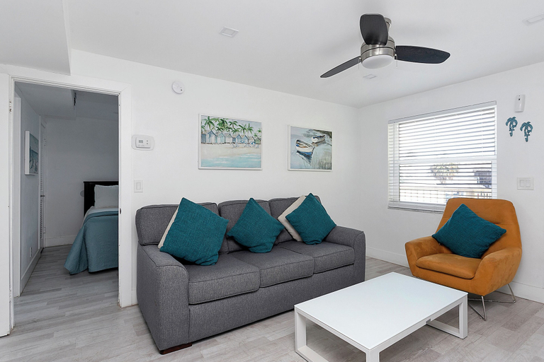 Others 3, ULTRA relaxing 2 bed beach&boardwalk apt, Broward