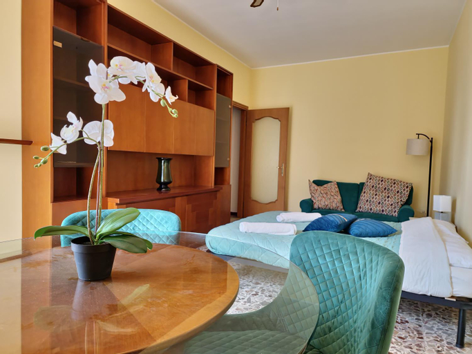 Bedroom 2, Giardino sul Naviglio, Milano
