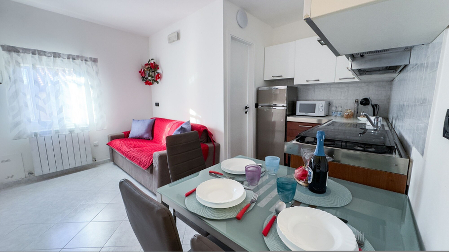 Others 5, Casa Raffi by Ca-sa Check, Venezia
