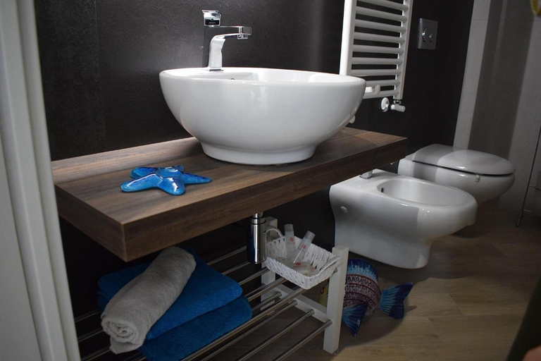 Bathroom 3, La casa di Maria, Napoli