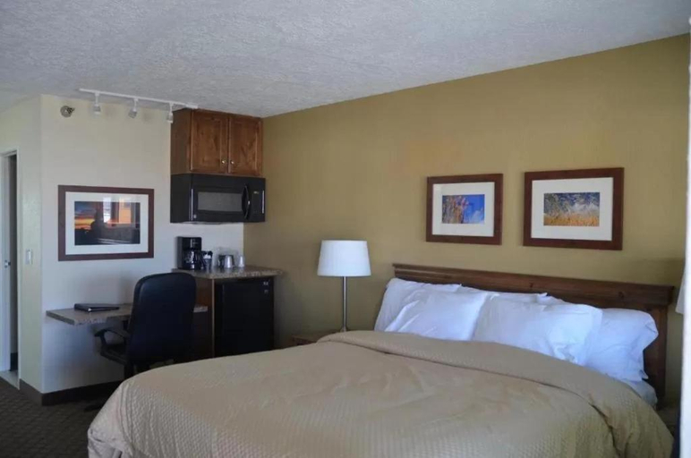 Bedroom 5, Battle Mountain Inn, Lander