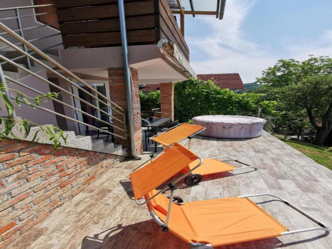 Exterior 4, Holiday Home in Tuheljske With Hot Tub, Klanjec