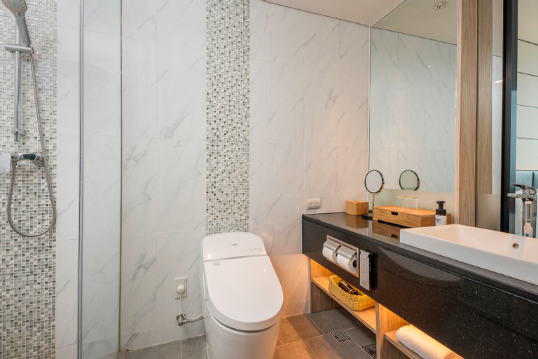 Bathroom 24