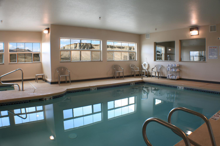 Sport & Beauty 5, Allington Inn & Suites Kremmling, Grand