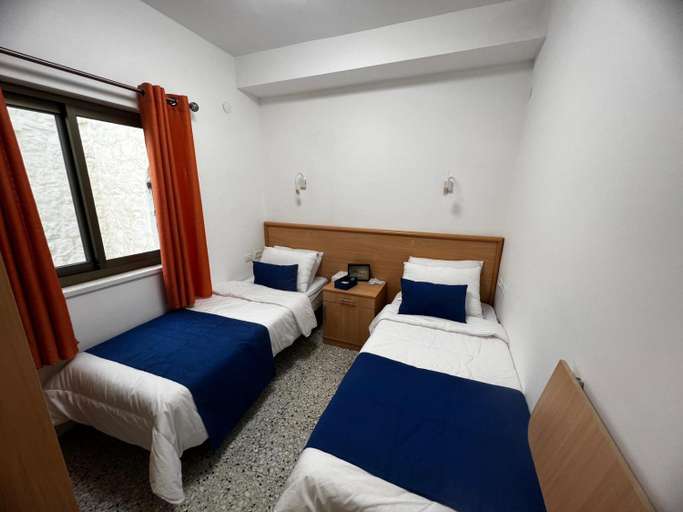 Others 2, William's Guest House
