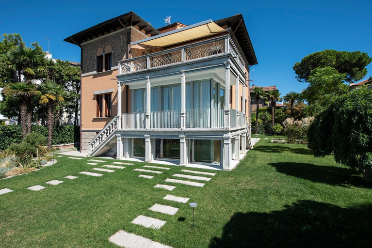 Others 2, Ca' delle Contesse - Villa on lagoon private dock , Venezia