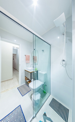 Bathroom 4, Charmoso Apto com piscina no Caiçara, Praia Grande