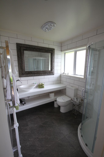 Bathroom 4, Doolan's Country Retreat - Adults Only, Rotorua