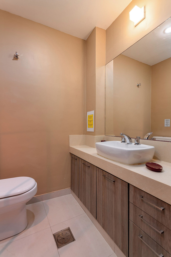 Bathroom 3, J-38, Rio de Janeiro