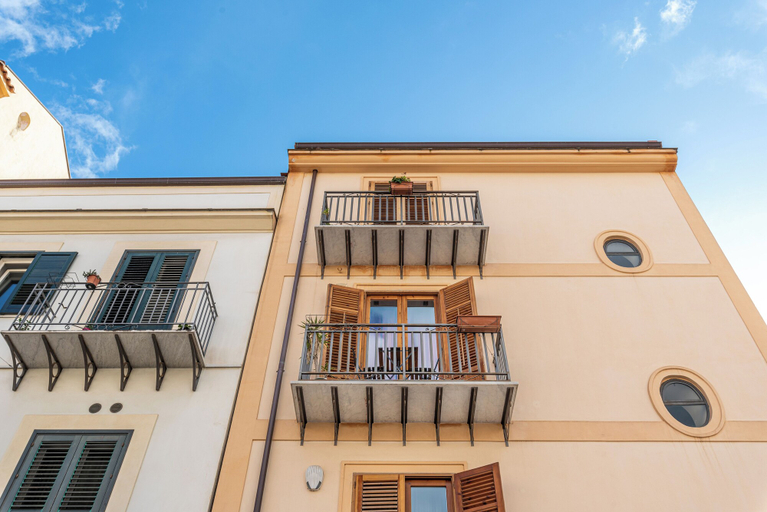 Exterior & Views 2, Casa dei Giovenchi con Terrazza, Palermo