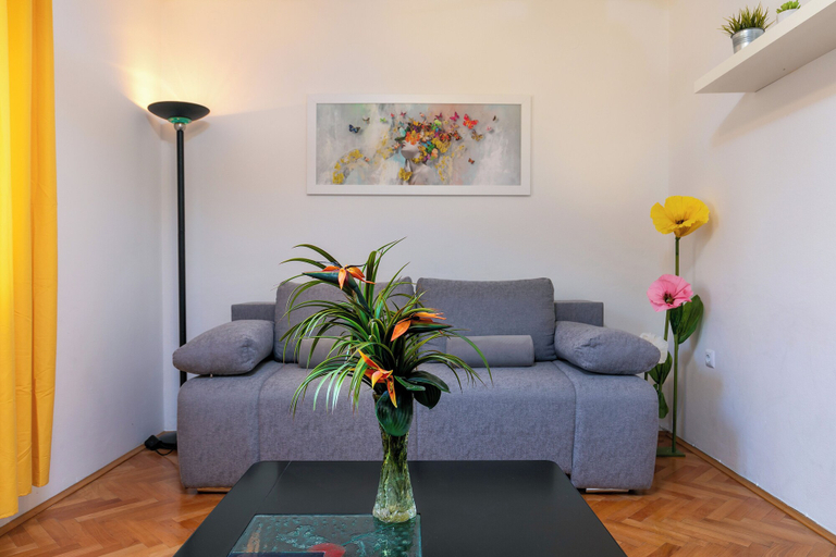 Others 4, Apartment Castegner, Pula