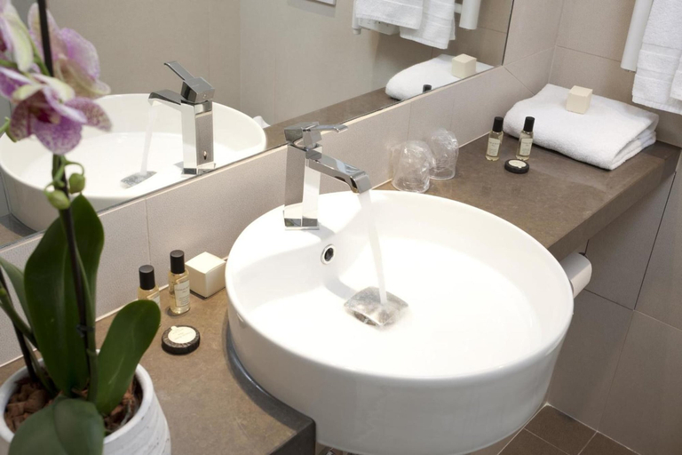 Bathroom 3, Hôtel de Neuve Le Marais by Happyculture, Paris