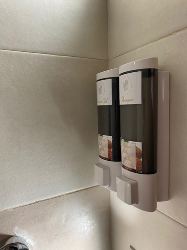 Bathroom 3, Pietrabianca Suite, Bari