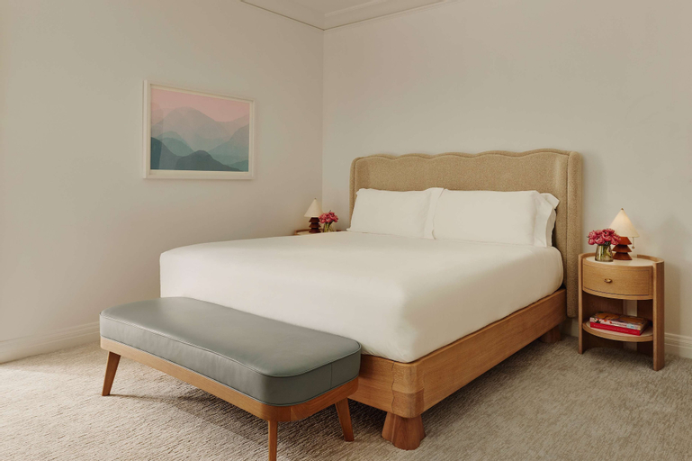 Bedroom 24