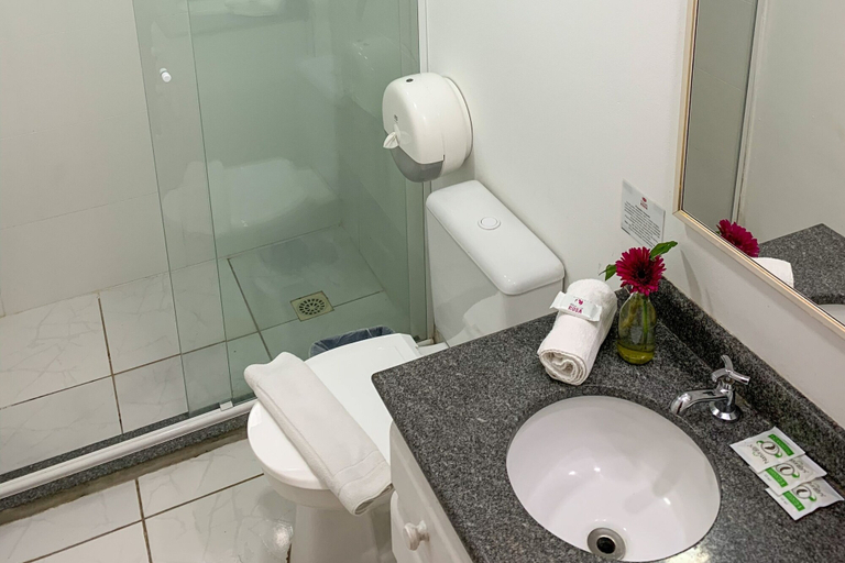 Bathroom 5, Pousada Rosa, Imbituba