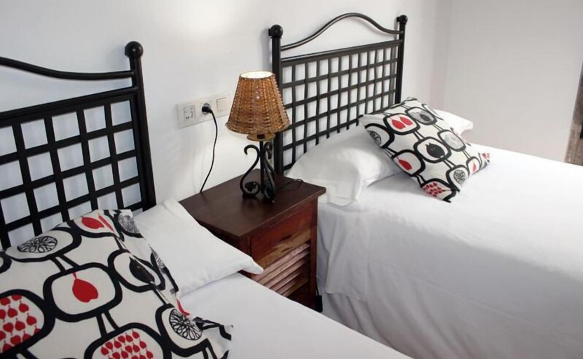 Bedroom 5, Hotel Gastronómico Arco de Mazarelos, A Coruña
