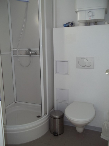 Bedroom 2, Hotel Breidavik, Vesturbyggð