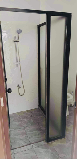 Bathroom 3, Steffen Resort, Dinalupihan