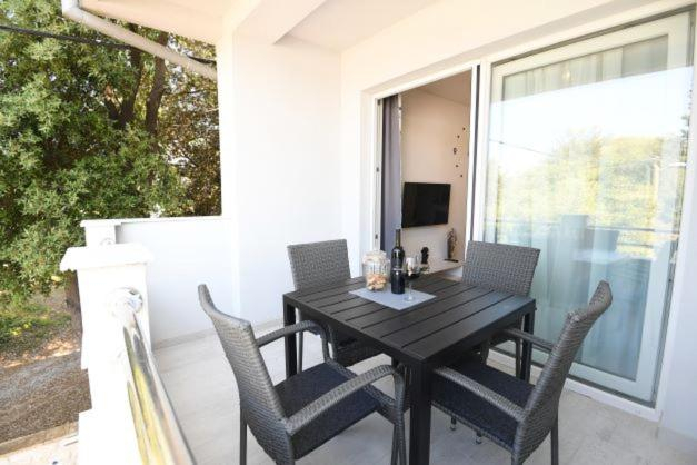 Others 3, Apartmani Plazina, Zadar