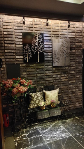 Others 4, Jjak motel, Changwon