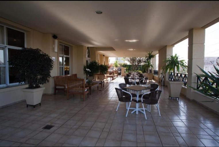 Others 3, Araucaria Flat, Ribeirao Preto