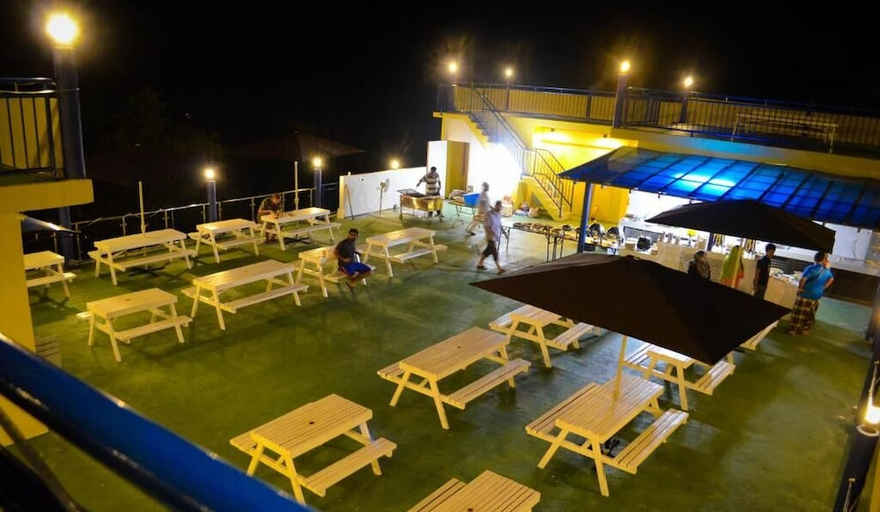 Food & Drinks 4, MNY Hotel & Resort, Manjung