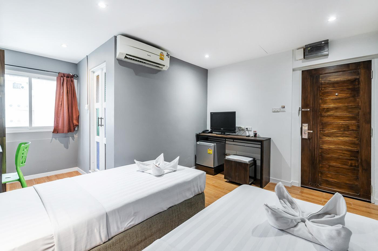 Bedroom 16