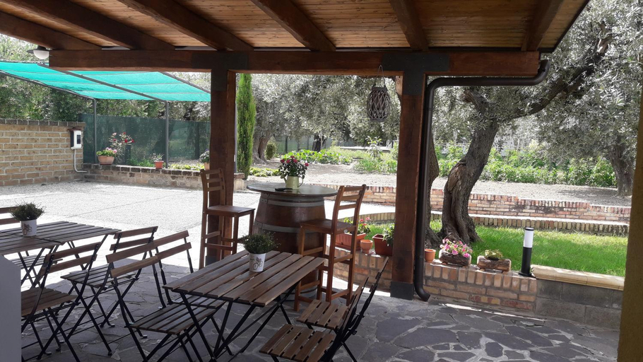 Others 5, A casa dei nonni B&B, Chieti