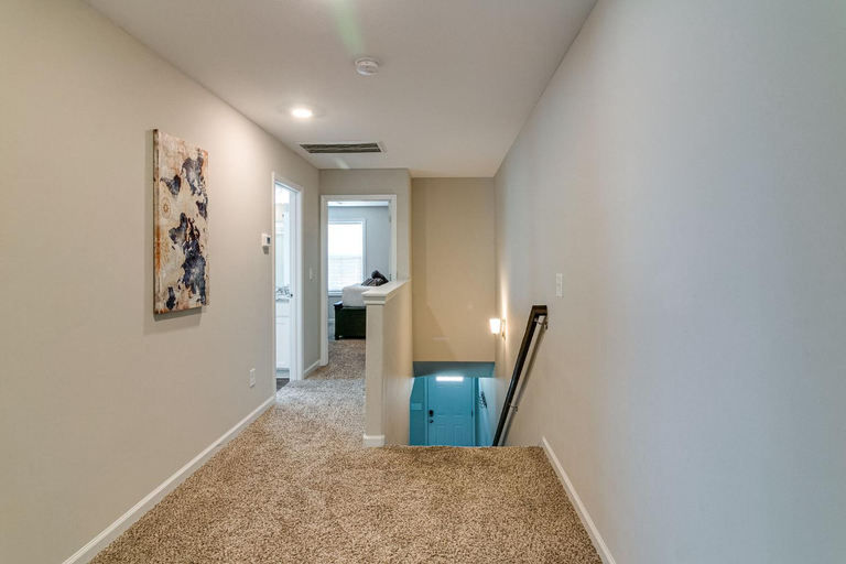 Others 1, Franklin Haven by Johnathan (1010 Franklin, #B), Montgomery