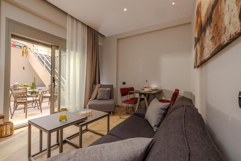 Others 5, Jolly Suites, Crete