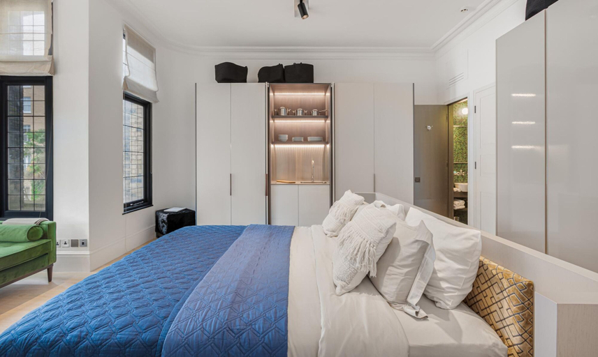 Others 2, Luxury Suite in Cadogan Square II, London