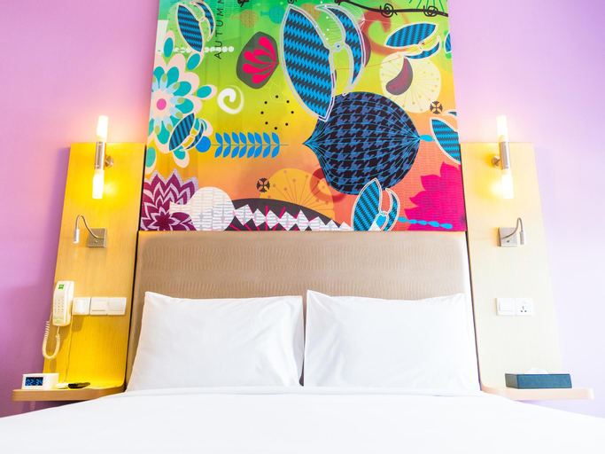 Bedroom 8