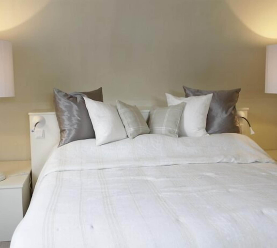 Bedroom 3, Restaurant Hotel Merlet, Bergen