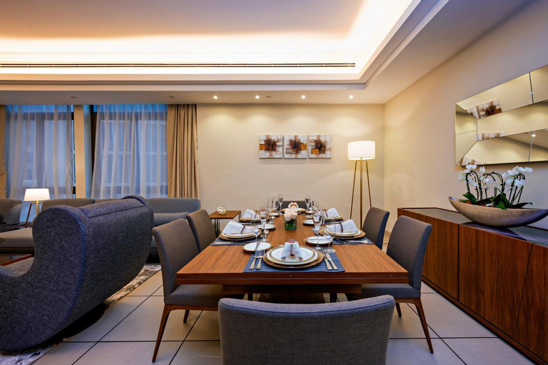 Dining Room 2