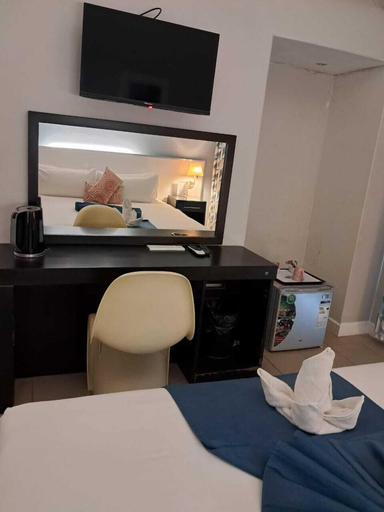 Bedroom 3, Dona Ana Hotel, Vilanculos
