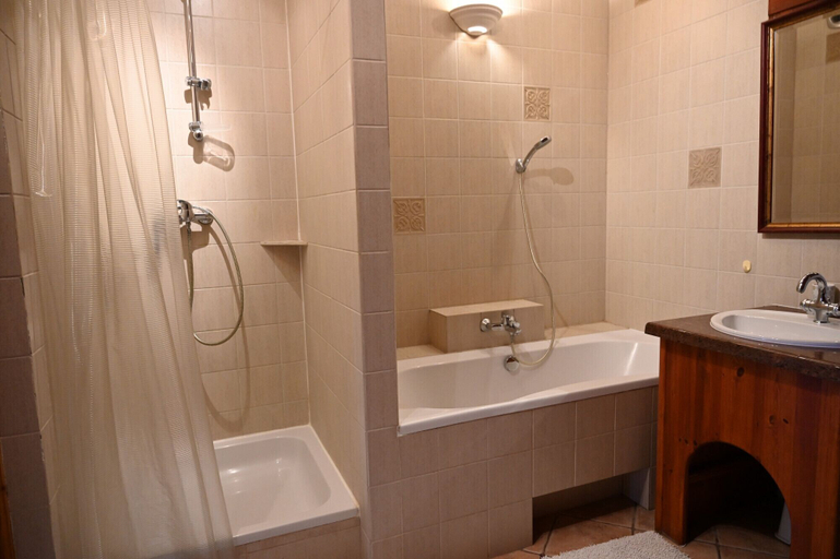 Bathroom 4, Mazurskie Uroczysko, Węgorzewo