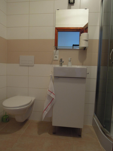 Others 3, Apartment Vlcice u Trutnova, Trutnov