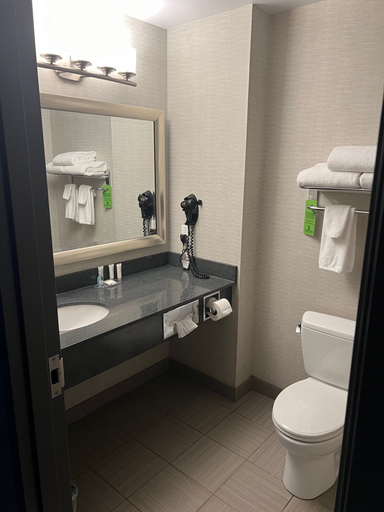 Bathroom 3, Timber Ridge Inn and Suites, Division No. 18