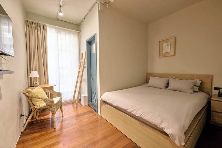 Bedroom 3, blue corner, Taoyuan