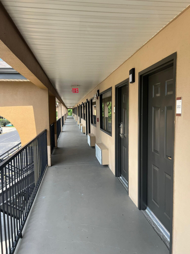 Others 5, Quality Inn, Allen
