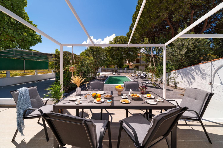 Food & Drinks, Ixian Bliss Pool Villa, South Aegean